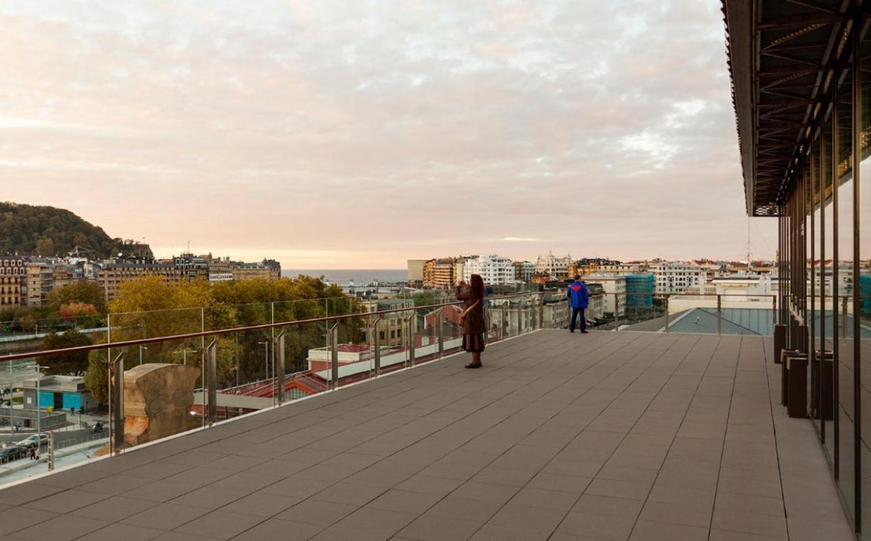 Big 4 Rooms In A Centric Home Parking Included San Sebastian Buitenkant foto